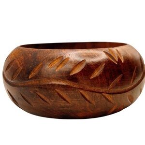 Vintage 70s Carved Wooden Bangle Art Noveau Leaf Motif